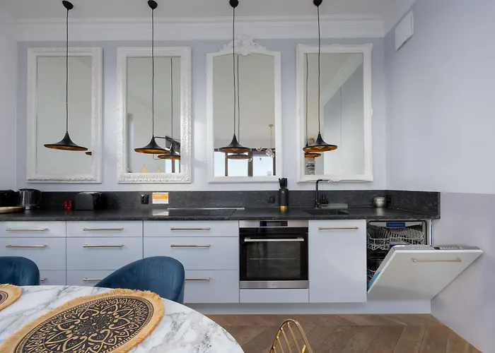 Apartment Sarmacka Prestige By Solarento Warsaw